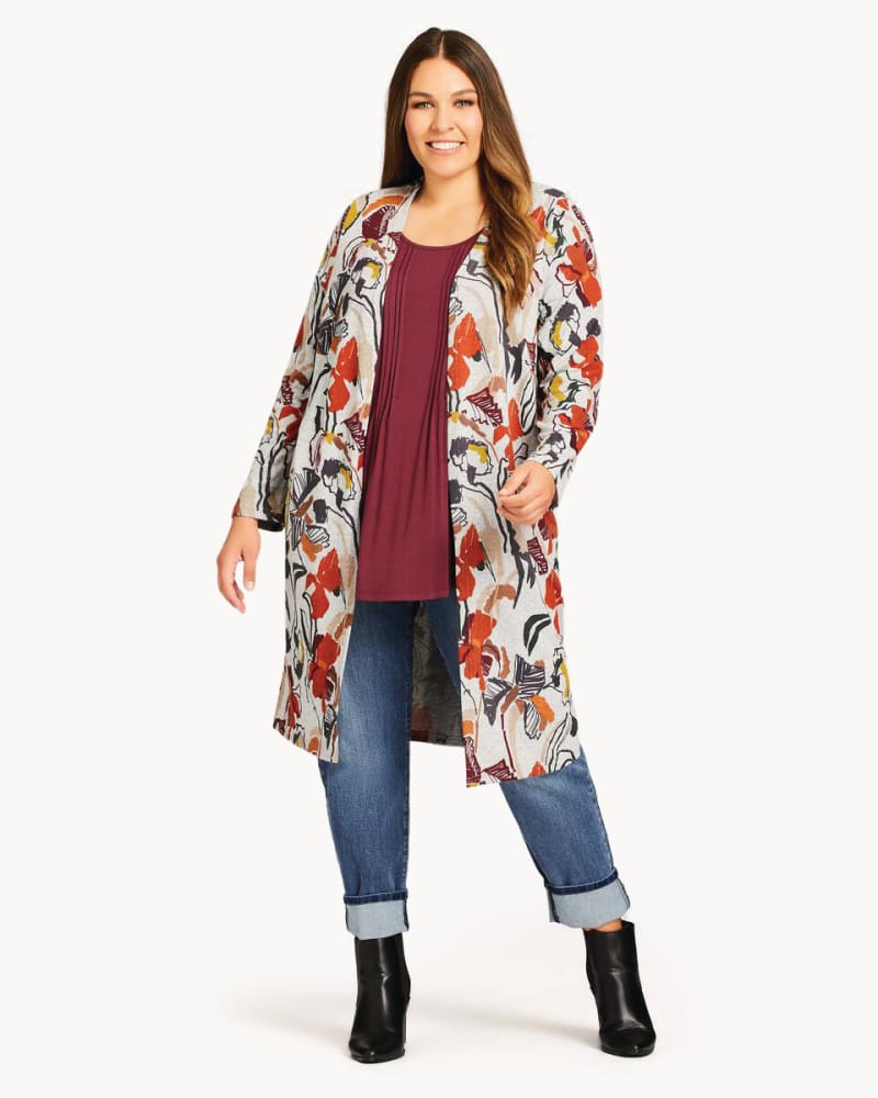 Plus size model wearing Cassie Floral Print Cardigan by Avenue | Dia&Co | dia_product_style_image_id:171774